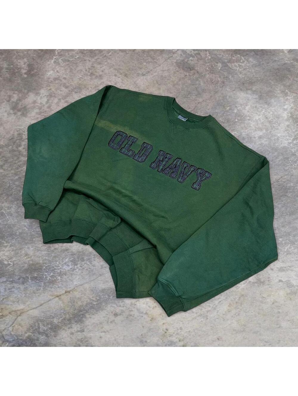 Green Old Navy crewneck sweatshirt